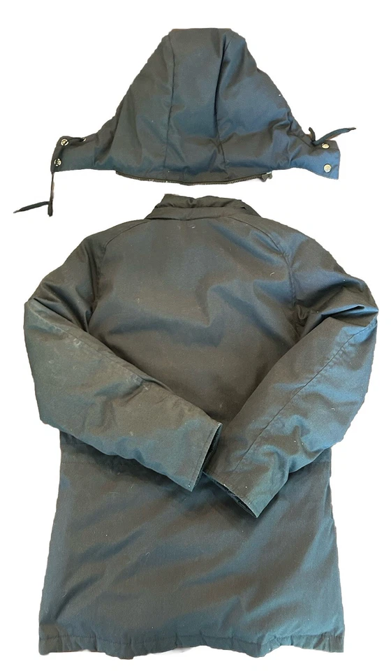 Casaco feminino Eddie Bauer tamanho pequeno A245 cheio de ganso com capuz - Imagem 3 de 4