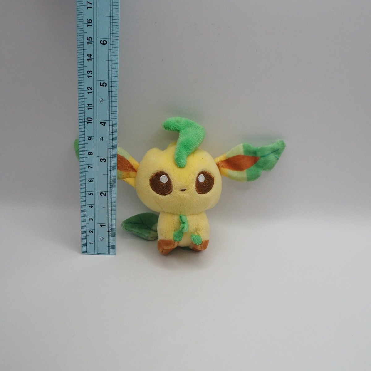 Peluche Pokémon Center Leafeon PokéDoll 2010 - Ultra Rare - Japon
