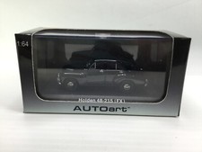 1/64 Auto Art Holden 48-215 (FX) Black