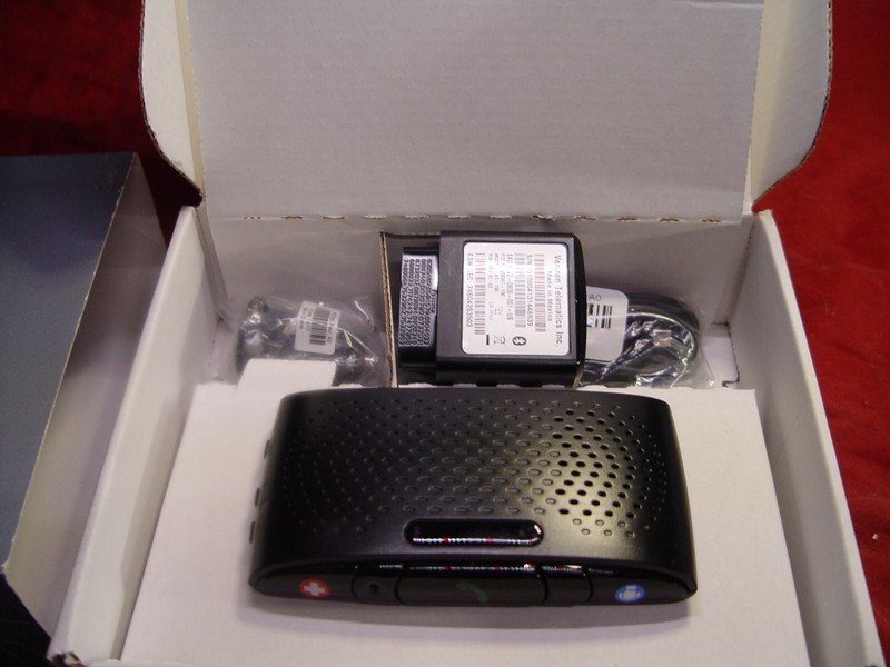 HUM By Verizon Vehicle Telematics & Bluetooth AT-650, OBD AT-150 & Charging Cord