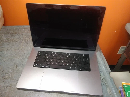 BAD Screen Apple MacBook Pro 16" 2021 A2485 Chassis NO Logic Board AS-IS