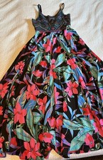 Cupio Maxi Dress Vibrant Floral Design