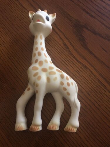 Sofie The Giraffe Teether Baby Squeaker Toy Teething Toy & Playtime Feel Book - Picture 2 of 8