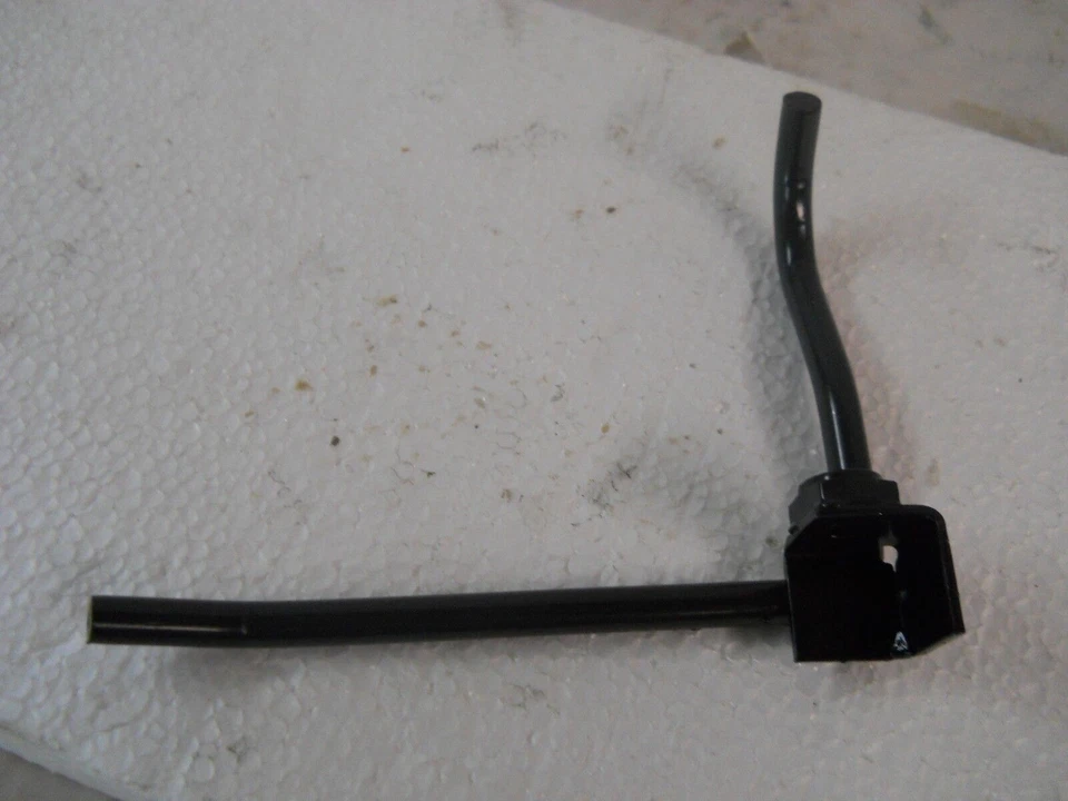 SOPORTE MANGUERA REFRIGERANTE LAND ROVER FREELANDER 2003 2005 Foto 2 de 3