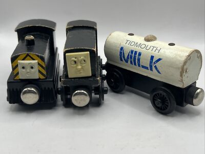 Thomas Friends Wooden Train DUCK, DIESEL, MILK TANKER w/FLAT MAGNETS, STAPLES