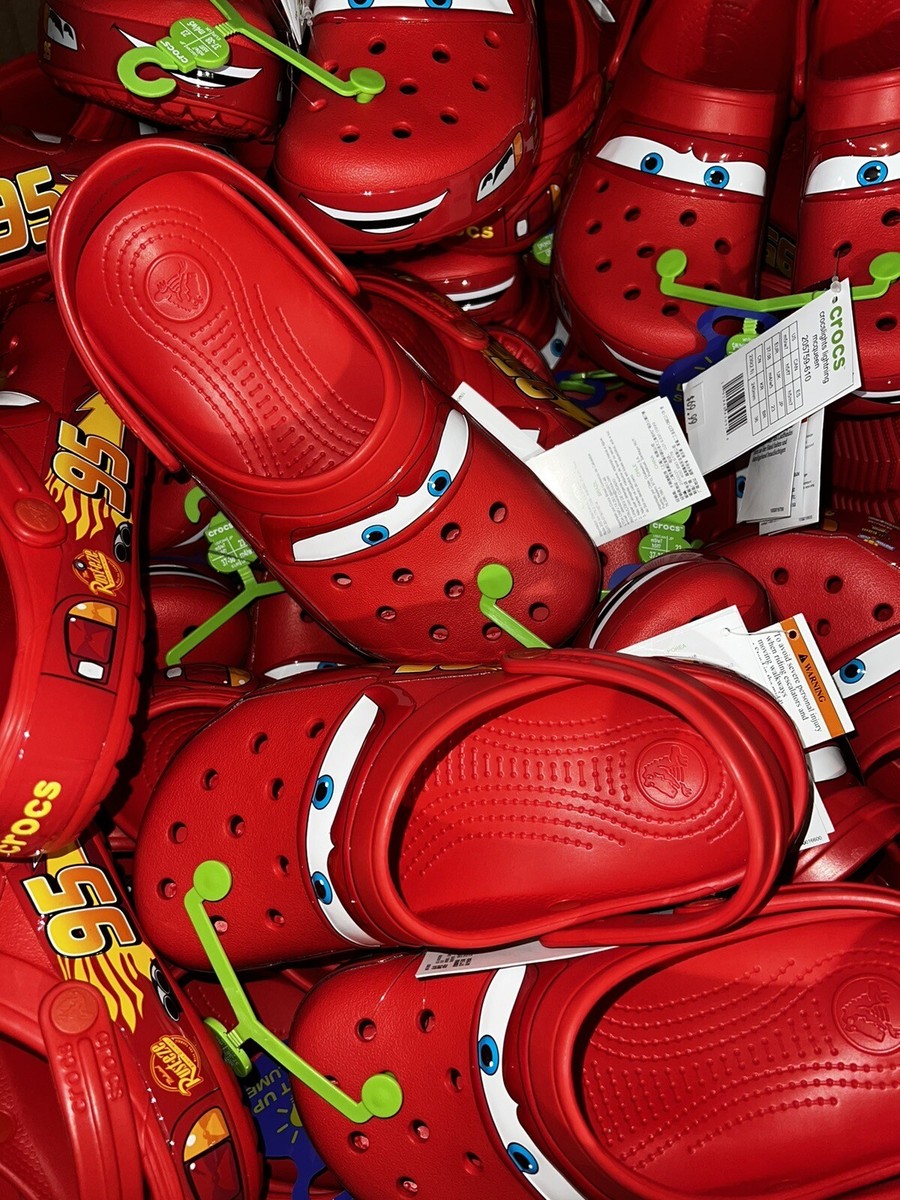 ジャケット Lightning McQueen Crocs Classic Clog Sizes 5/6/7 Men - SHIPS TODAY