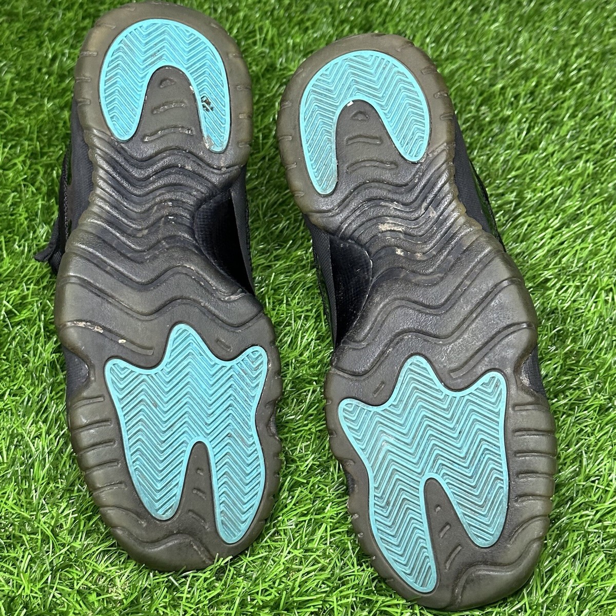 NIKE AIR JORDAN XI 11 RETRO GS BLACK GAMMA BLUE CONCORD BRED