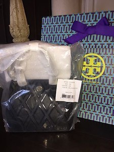 tory burch delivery
