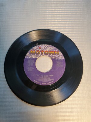Commodores Brick House / Captain Quick Draw 45RPM Record M 1425F