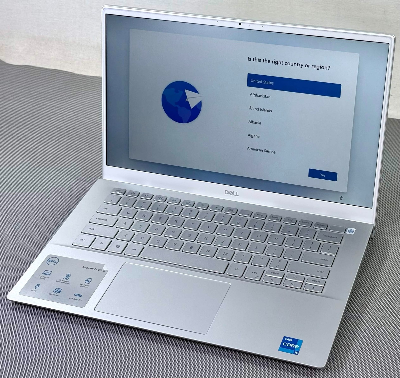 Dell Inspiron 5402, 14-Inch Laptop, with Intel Core i5-1135G7, Windows 11 Pro