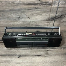 Sony CFS-W301 Sound Rider Dual Cassette Recorder AM-FM Stereo Radio w/Cord WORKS