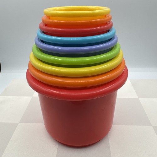 Set of 9 Plastic Stacking  Nesting Cups w/ animal faces Great Bathtub Toy Bright