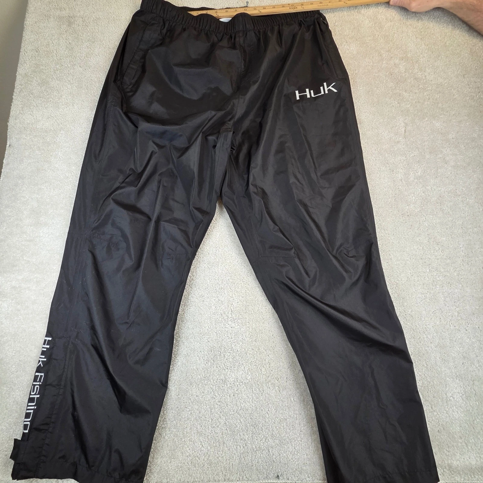 Huk Performance Fishing Rain Pants Mens XXL Black Water Resistant Zippered Leg
Opens in a new window