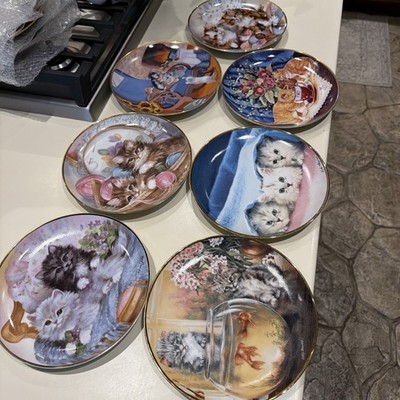 Franklin Mint Kitty Plates Set 7