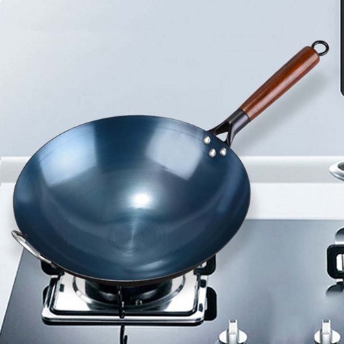 Wooden Handle Chinese Traditional Iron Wok Frying Pan Household Use