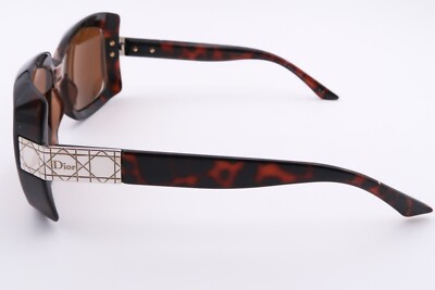 Dior ブラウンラウンドフレームサングラス Dior ブラウン