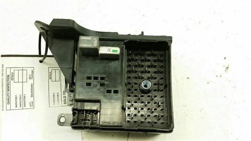 2005 Chevy Impala cabina Caja de fusibles interior debajo de la rociada de 2001 2002 2003 2004 eBay