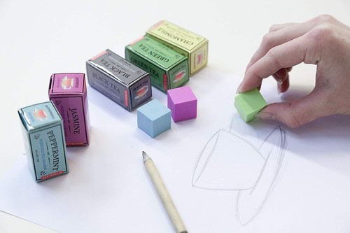 Scented Tea Erasers Green tea Black tea Chamomile Peppermint Jasmine Kikkerland - 第 1/3 張圖片