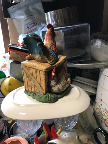 Linchmere Cockerel and Hen Figurine. - Picture 4 of 6