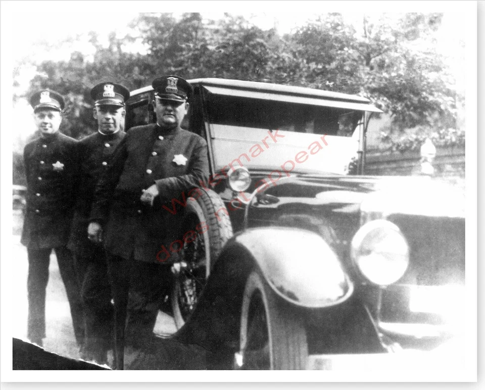 Chicago Police Department Cops At Touring Car 1920's Silver Halide Photo