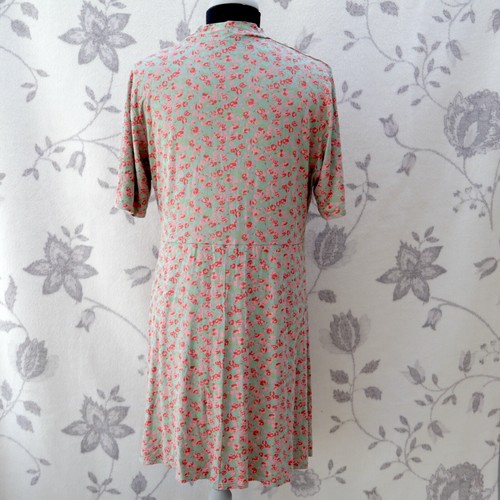 "I Saw It First" Green Pink Floral Dress UK 20 Fit and Flare Stretchy - Picture 4 of 5