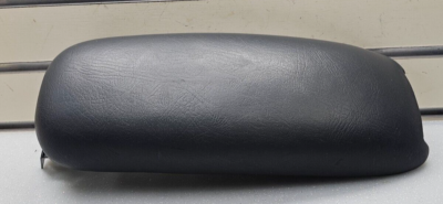 98-04 Chevy BLAZER S10 JIMMY SONOMA Center Console Armrest Cover