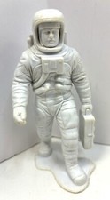 Vintage Louis Marx Astronaut White 5.75" Plastic Toy Figure with Carry Case 1970