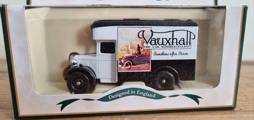Lledo Days Gone Dennis Parcels Van Vauxhall Die Cast Boxed DG016049 - Picture 2 of 5