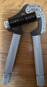 GO IRON 90 Adjustable Resistance Hand Gripper Grip Strengthener Black/Silver