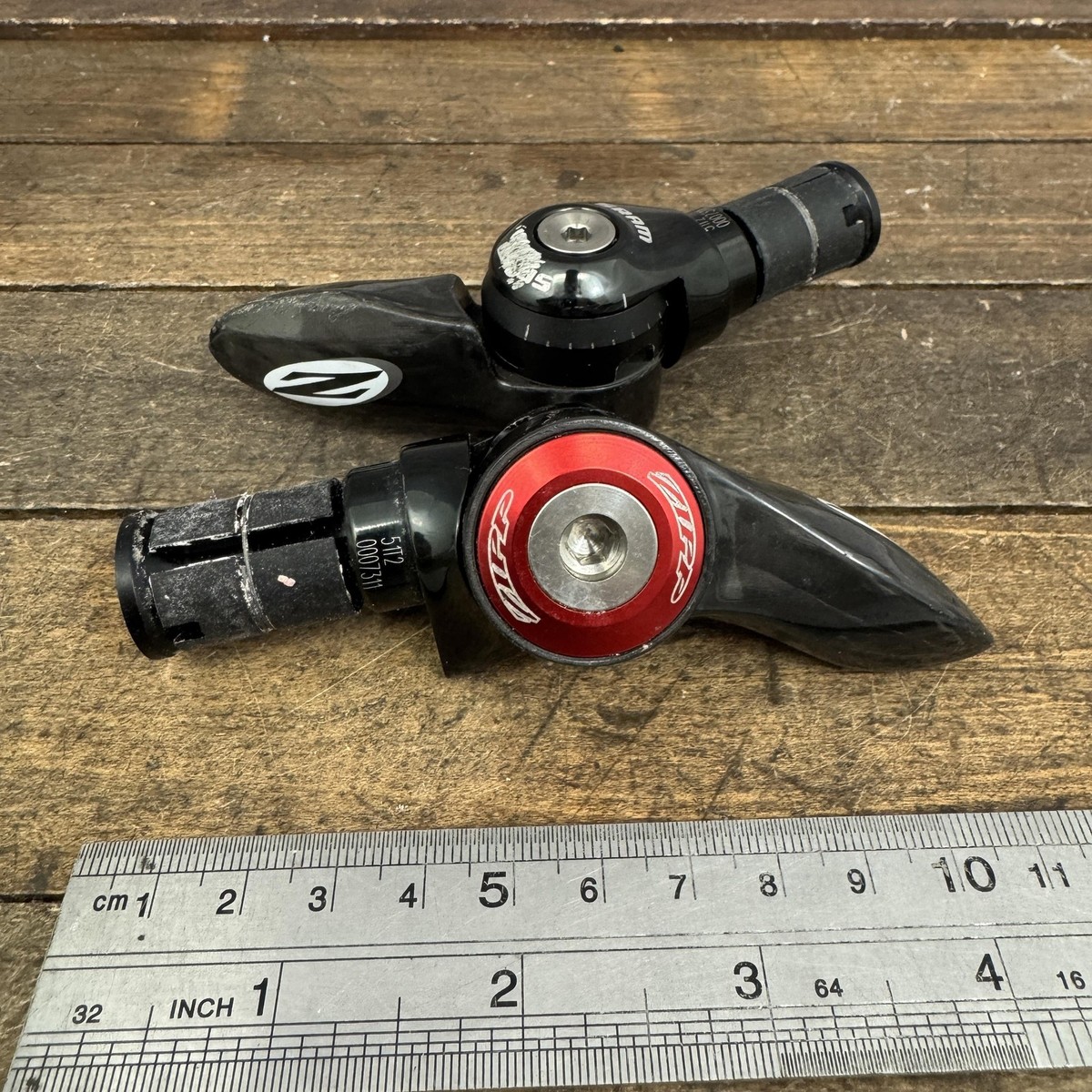 Zipp SRAM R2C Bar End Shifter Set Red TT Road Bike Carbon Black | eBay