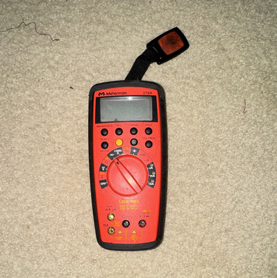 Meterman 37XR True RMS Digital Multimeter CAT III 1000V 4000-Count Fuse Untested