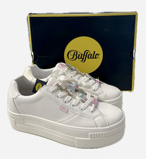 Buffalo Damen Sneaker Low in weiß mit stylischem Details, Damen Schuhe