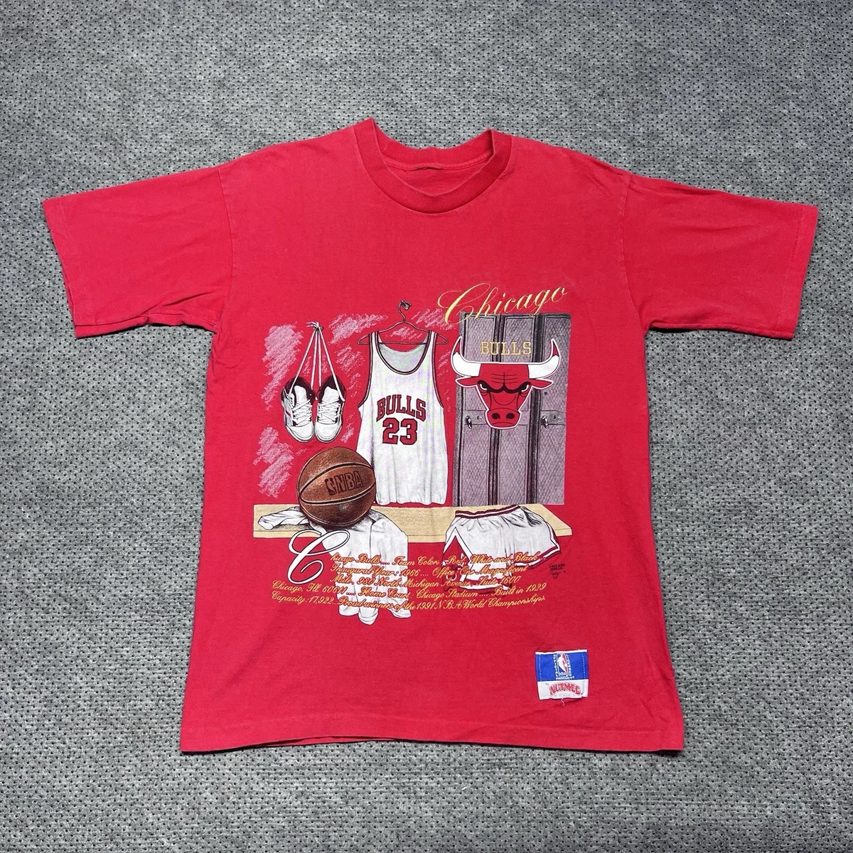 Vintage 90S Nutmeg Chicago Bulls Basketball Locker Room T-Shirt