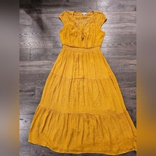 Women 1X Mustard Lace Tiered Maxi Dress Boho Smocked Waist cottagecore Coquette