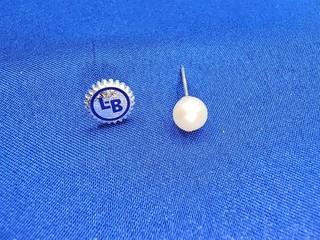 GRANDMA GRABE'S BEAUTIFUL VINTAGE SILVER TONE PAIR OF 2 TIE TACKS .1 OZ