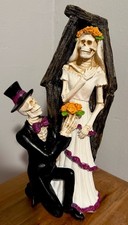 Day of the Dead Resin Couple Bride and Groom in Coffin 12" Halloween Gothic