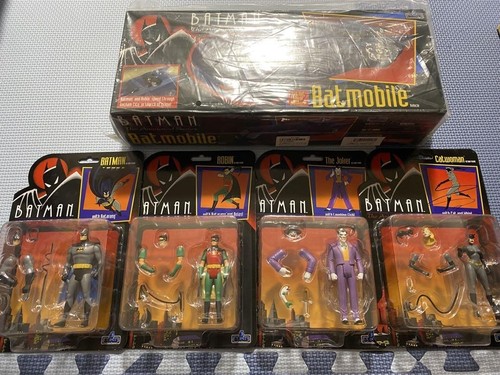Mezco 5 Points Batman The Animated Series Batcycle - Kapow Toys