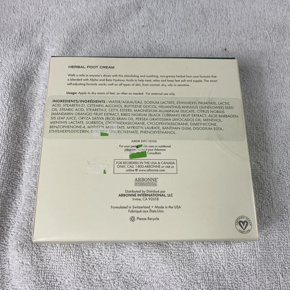 Crema para pies Arbonne Intelligence no tan básica paquete de 5 nueva envío RÁPIDO Foto 2 de 4