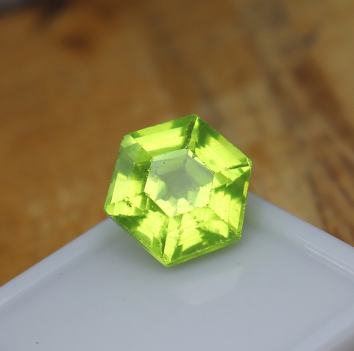 Natural Peridot Gemstone 10 Ct Loose Gemstone Green Color Hexagon Cut Certified - Imagen 5 de 8