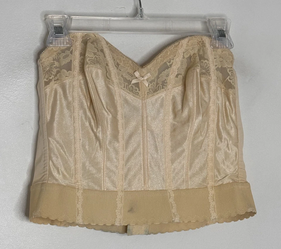 De Colección Valmont Marfil 40B Bustier Sujetador Corsé Satinado Huesado HECHO EN UNIÓN Foto 2 de 4
