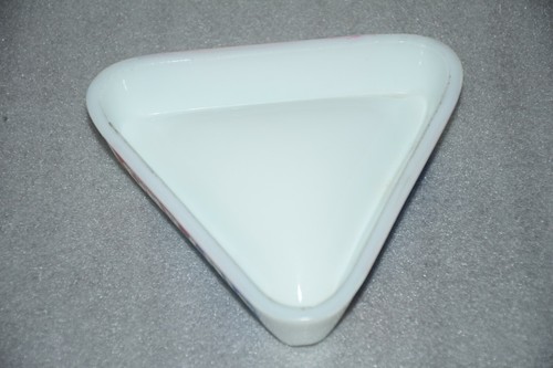 Vintage Cinzano Vermute Opaline Glass Ashtray - Picture 3 of 3