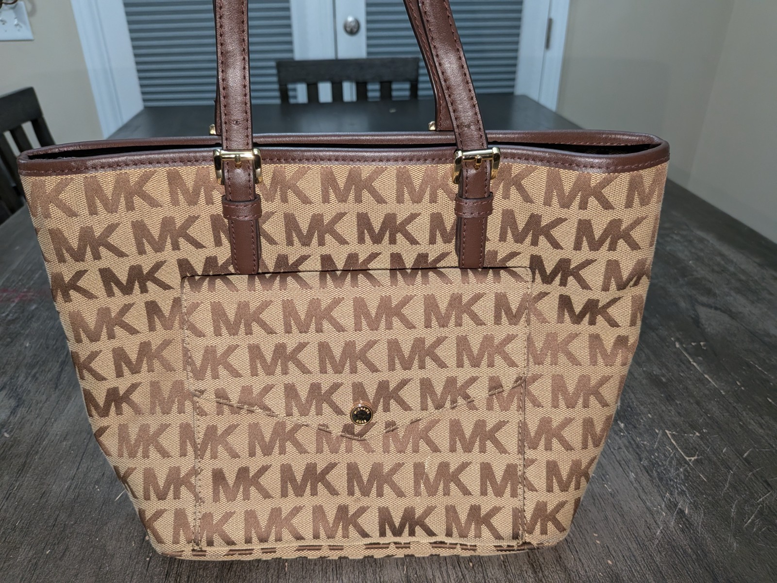 Michael Kors East West Monogrammed Voyager Tote