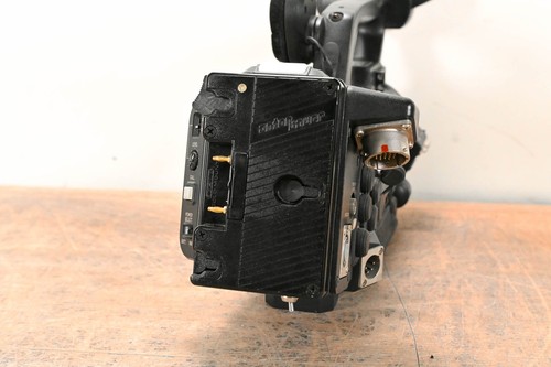 JVC GY-HM790CHU ProHD ENG / Studio Camera CG01LUY - Picture 11 of 16