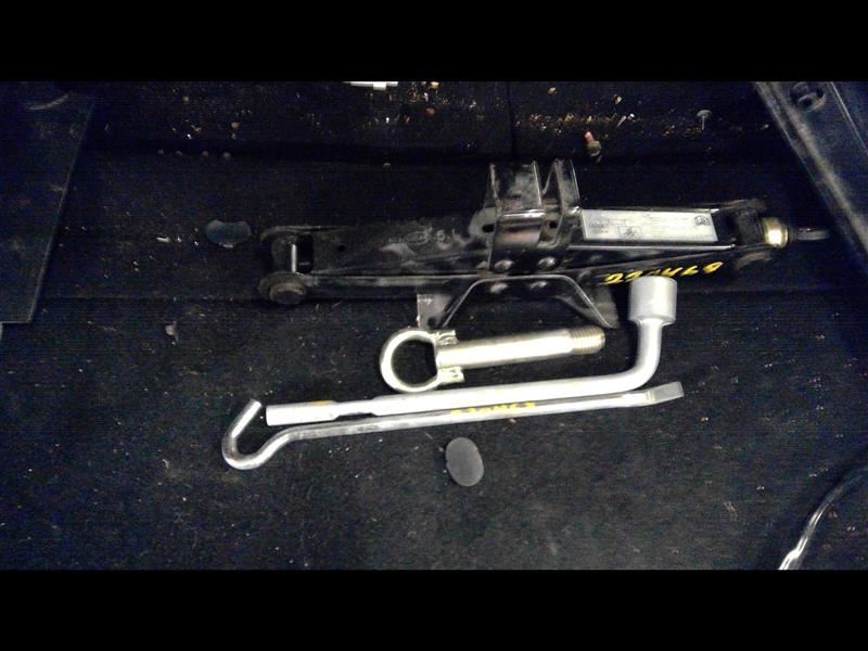 2006 Mazda 5 Jack | 1101290 | OE