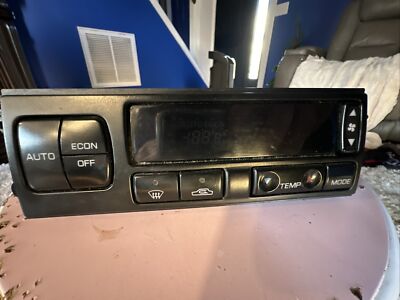 2003-2004 Nissan Pathfinder AC Heater Climate Control Unit P/N