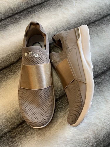 APL Techloom Bliss Athletic Sneakers 