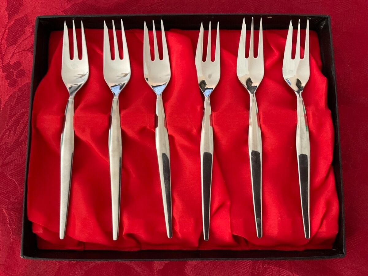 Noritake 18-8 Stainless Japan - SIMPLICITY - SET OF 6 Noritake 18-8 Stainless Japan - SIMPLICITY - SET OF 6