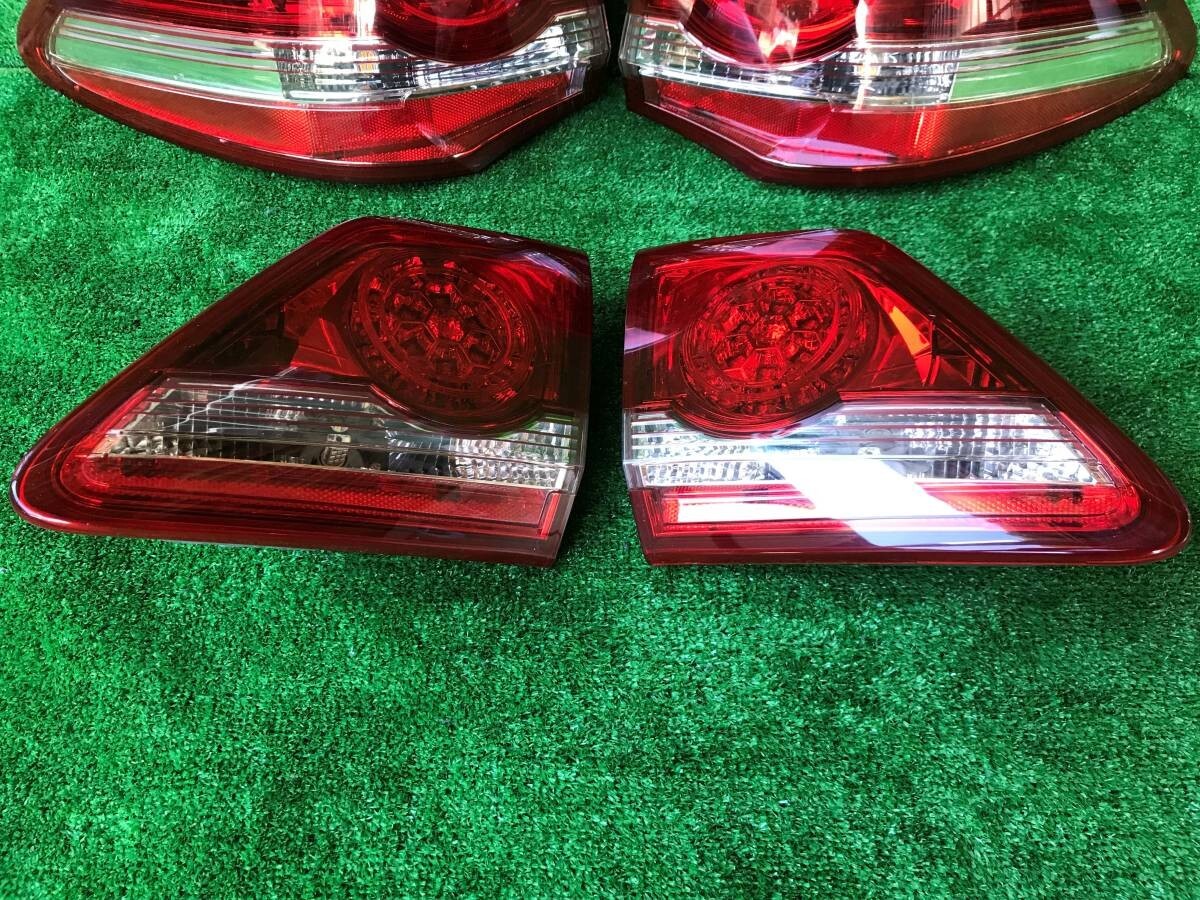 パーツ TOYOTA CROWN ATHELETE TAIL LAMPS s-l1200.jpg