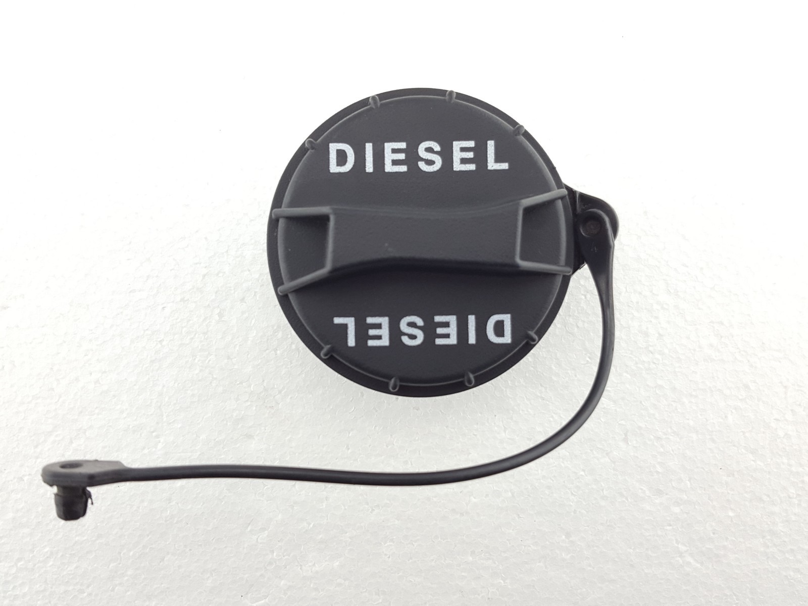 HYUNDAI I20 / I30 / I40 / TUCSON Diesel Fuel Filler Cap With Strap ...
