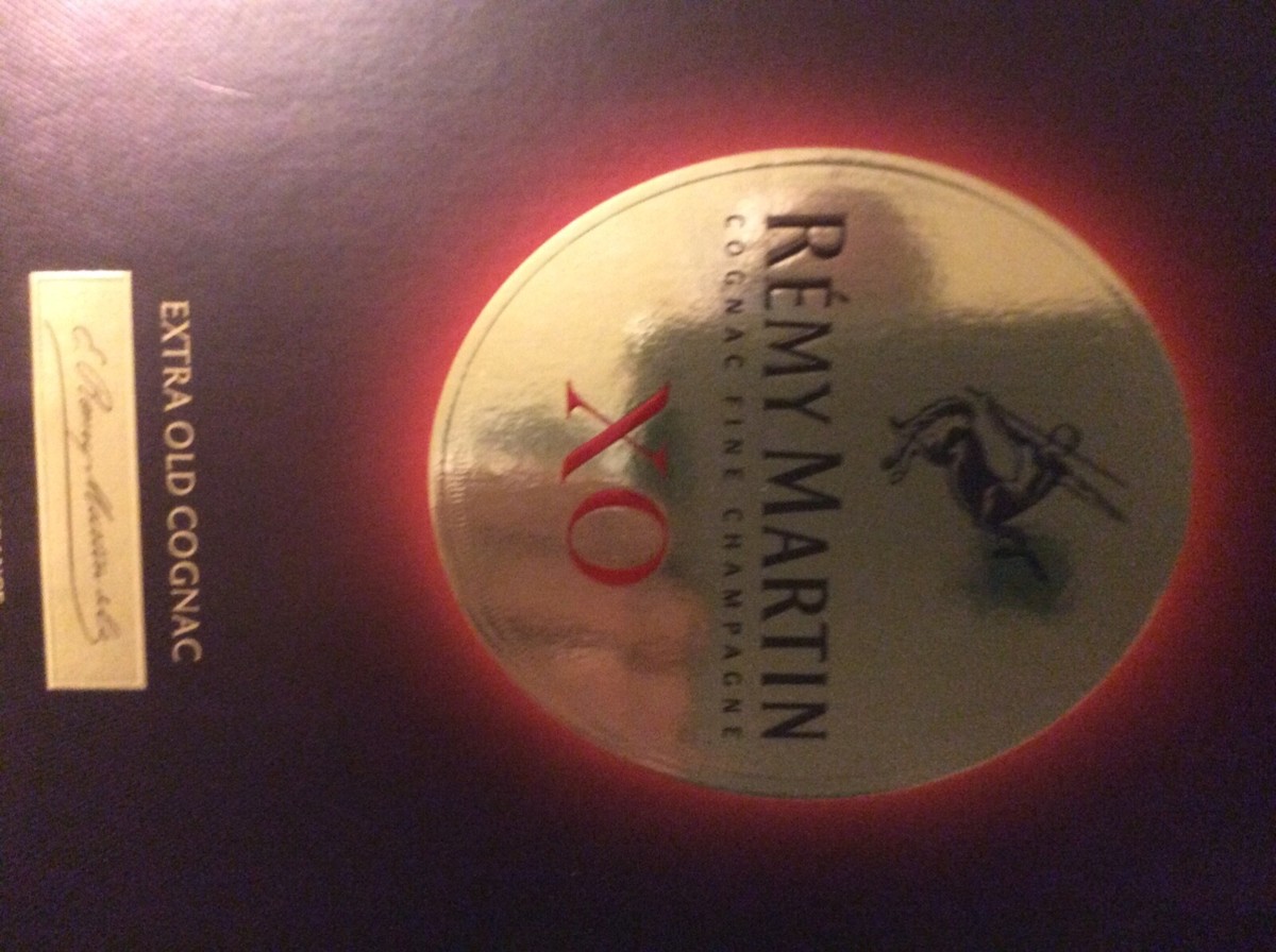 REMY MARTIN COGNAC FINE CHAMPAGNE XO CRYSTAL BOTTLE, FRANCE & BOX